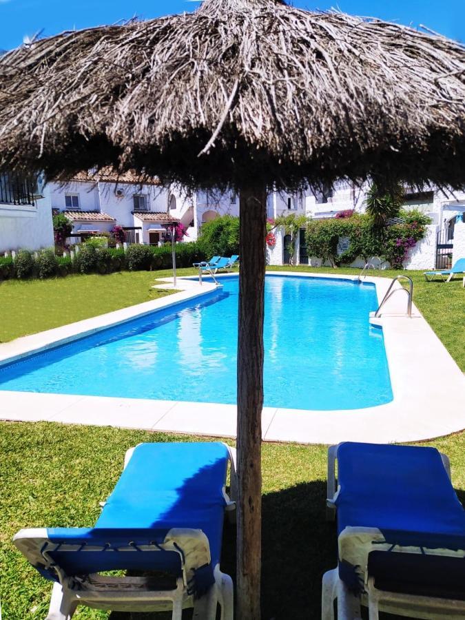 Paraiso Y Mar Apartment Estepona Luaran gambar